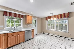 27 Quincy Ave, Dedham, MA 02026 - Photo 7