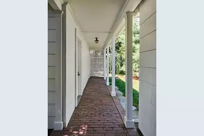 15 Barrett Place, Northampton, MA 01060 - Photo 33