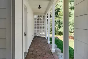 15 Barrett Pl, Northampton, MA 01060 - Photo 33
