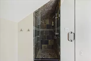 52 Boutwell St, Boston, MA 02122 - Photo 35