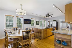 52 Boutwell St, Boston, MA 02122 - Photo 17