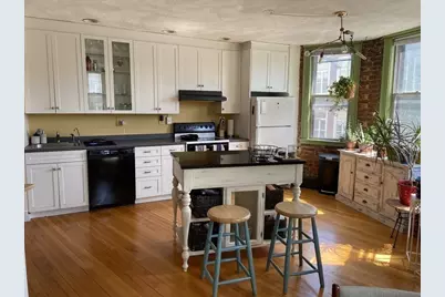 210 Chestnut Hill Ave #3, Boston, MA 02135 - Photo 3
