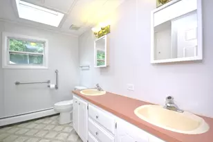 24 Leisurewoods Dr, Rockland, MA 02370 - Photo 9