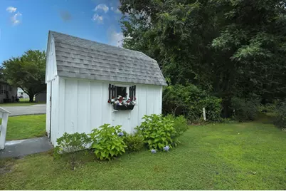 24 Leisurewoods Dr, Rockland, MA 02370 - Photo 21