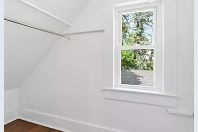 43 Hampden St, Ludlow, MA 01056 - Photo 23