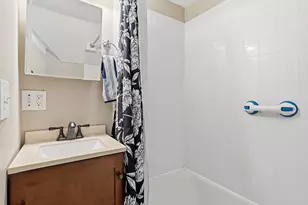 43 Hampden St, Ludlow, MA 01056 - Photo 17