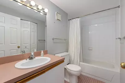 100 Ledgewood Dr #410, Stoneham, MA 02180 - Photo 19