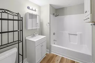 13 Oak St, Clinton, MA 01510 - Photo 19