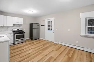 13 Oak St, Clinton, MA 01510 - Photo 13