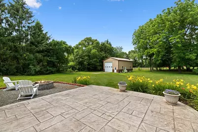 51 Point St, Berkley, MA 02779 - Photo 33