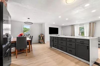 64 Spring View Drive, Lynn, MA 01904 - Photo 9