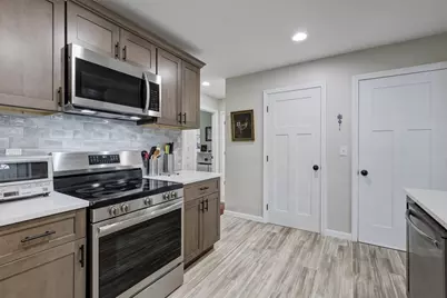 505 Alvord Pl #505, South Hadley, MA 01075 - Photo 13