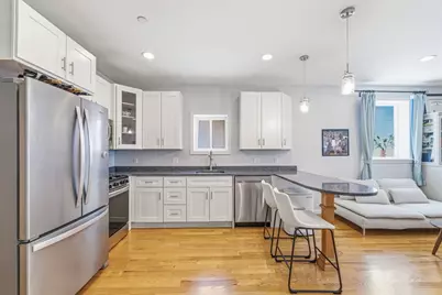 518 Main St #2, Medford, MA 02155 - Photo 3
