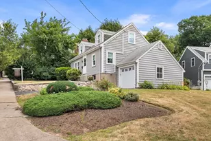 34 Langdon St, Newton, MA 02458 - Photo 37