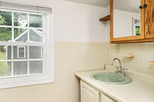 34 Langdon St, Newton, MA 02458 - Photo 15