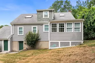 34 Langdon St, Newton, MA 02458 - Photo 25