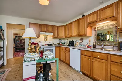 35-37 Indian Hill, Northampton, MA 01062 - Photo 5