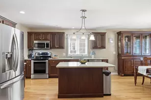 39 Russell Farm Dr, Methuen, MA 01844 - Photo 3