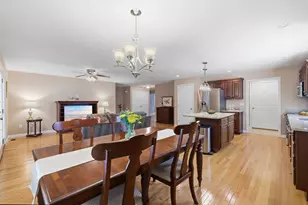 39 Russell Farm Dr, Methuen, MA 01844 - Photo 9