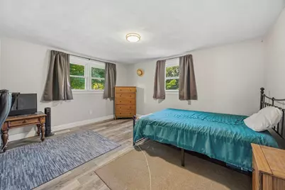 140 Everett St, Easthampton, MA 01027 - Photo 17