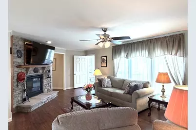 11 Carol Circle, Westfield, MA 01085 - Photo 7