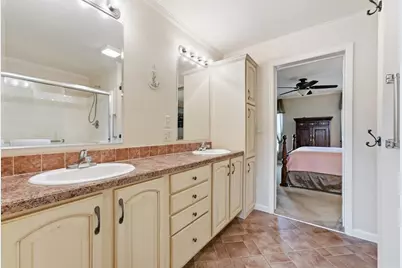 11 Carol Circle, Westfield, MA 01085 - Photo 17