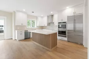54 Hawthorn Ave, Needham, MA 02492 - Photo 3