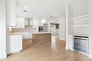 54 Hawthorn Ave, Needham, MA 02492 - Photo 7