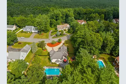 105 Lounsbury Dr, Raynham, MA 02767 - Photo 33
