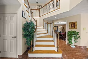 105 Lounsbury Dr, Raynham, MA 02767 - Photo 19