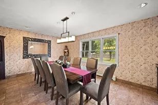 105 Lounsbury Dr, Raynham, MA 02767 - Photo 17