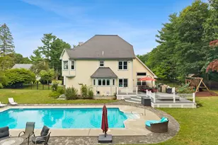 105 Lounsbury Dr, Raynham, MA 02767 - Photo 39