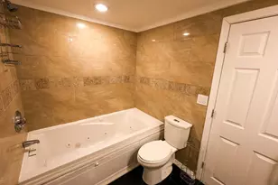 235 Savin Hill Ave, Boston, MA 02125 - Photo 11