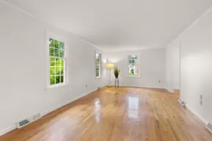 368 Acton Rd, Chelmsford, MA 01824 - Photo 7