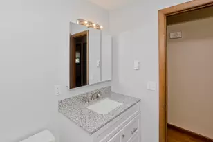 57 Price St, Springfield, MA 01104 - Photo 15