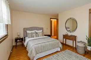 57 Price St, Springfield, MA 01104 - Photo 7