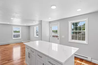 24A Boylston Street, Worcester, MA 01605 - Photo 7
