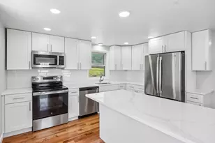 23 Boylston St, Worcester, MA 01605 - Photo 9