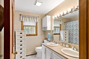 8 Peter Cooper Dr, Wareham, MA 02571 - Photo 29