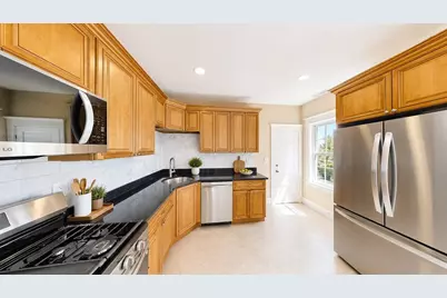 27 Champney St #2, Boston, MA 02135 - Photo 9
