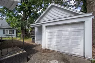 83 Newhall St, Springfield, MA 01109 - Photo 23