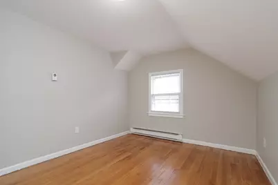 83 Newhall St, Springfield, MA 01109 - Photo 17