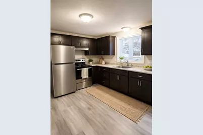 83 Newhall St, Springfield, MA 01109 - Photo 5