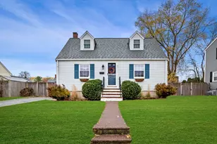 33 Jordan St, Beverly, MA 01915 - Photo 1