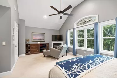 65 E Main St #3, Gloucester, MA 01930 - Photo 27