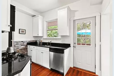46 Elmwood St #2, Somerville, MA 02144 - Photo 11