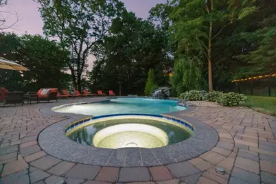 241 Ridge St, Winchester, MA 01890 - Photo 33