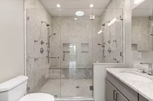 17 Vinton St, Boston, MA 02127 - Photo 13