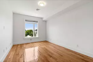 17 Vinton St, Boston, MA 02127 - Photo 15