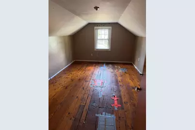 291 Chapman St, Greenfield, MA 01301 - Photo 13